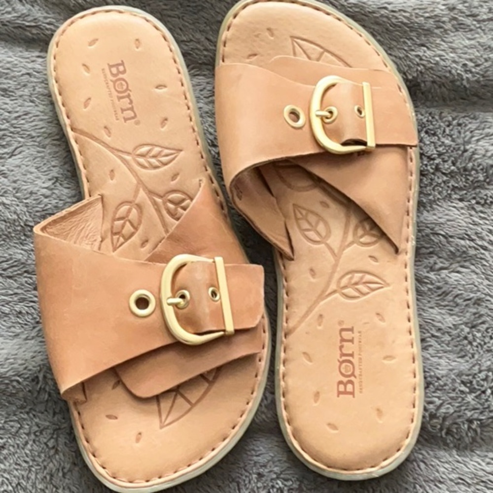 Born Women's Tan Slide Sandals